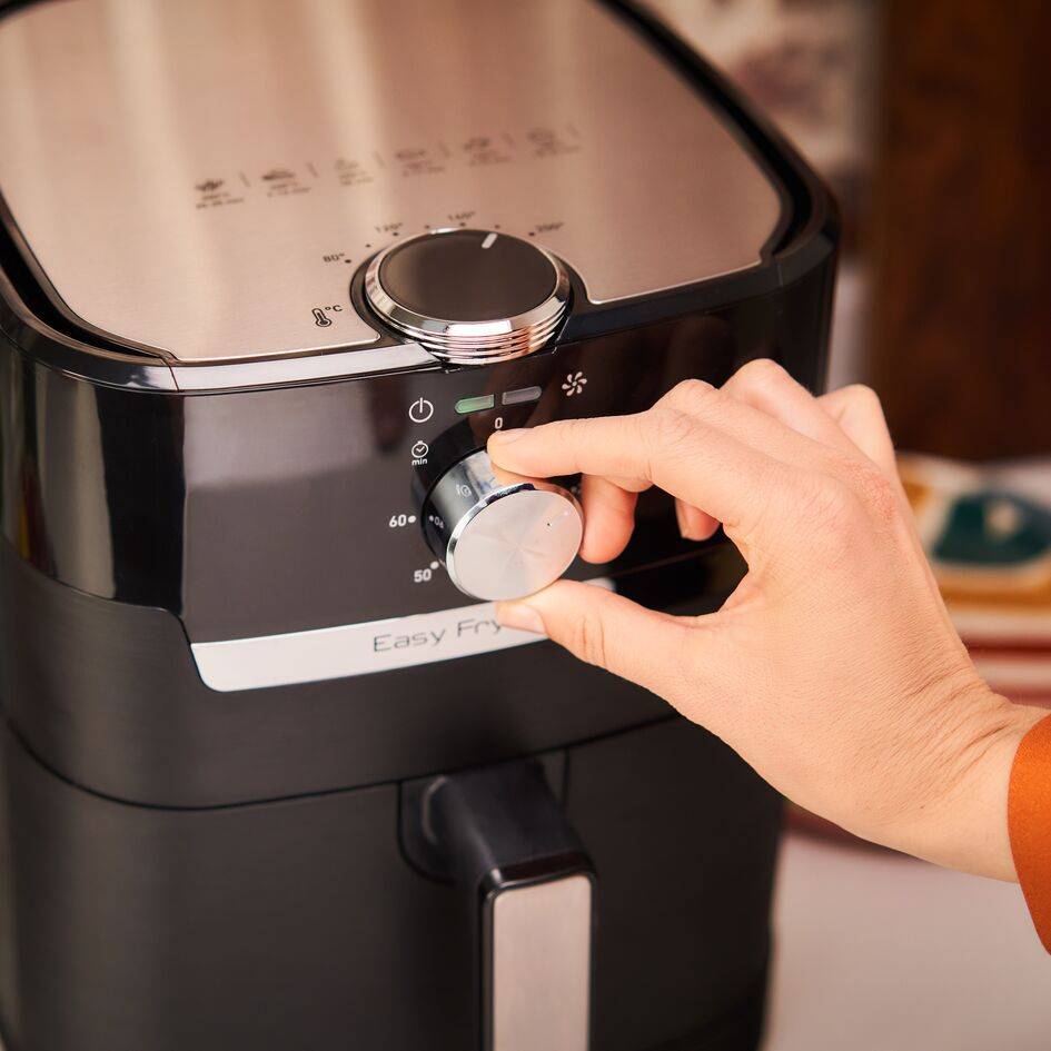 Easy Fry & Grill, Friggitrice ad Aria 4.6L,/1kg, Analogica, Funzione Grill, Griglia in Alluminio Pressofuso