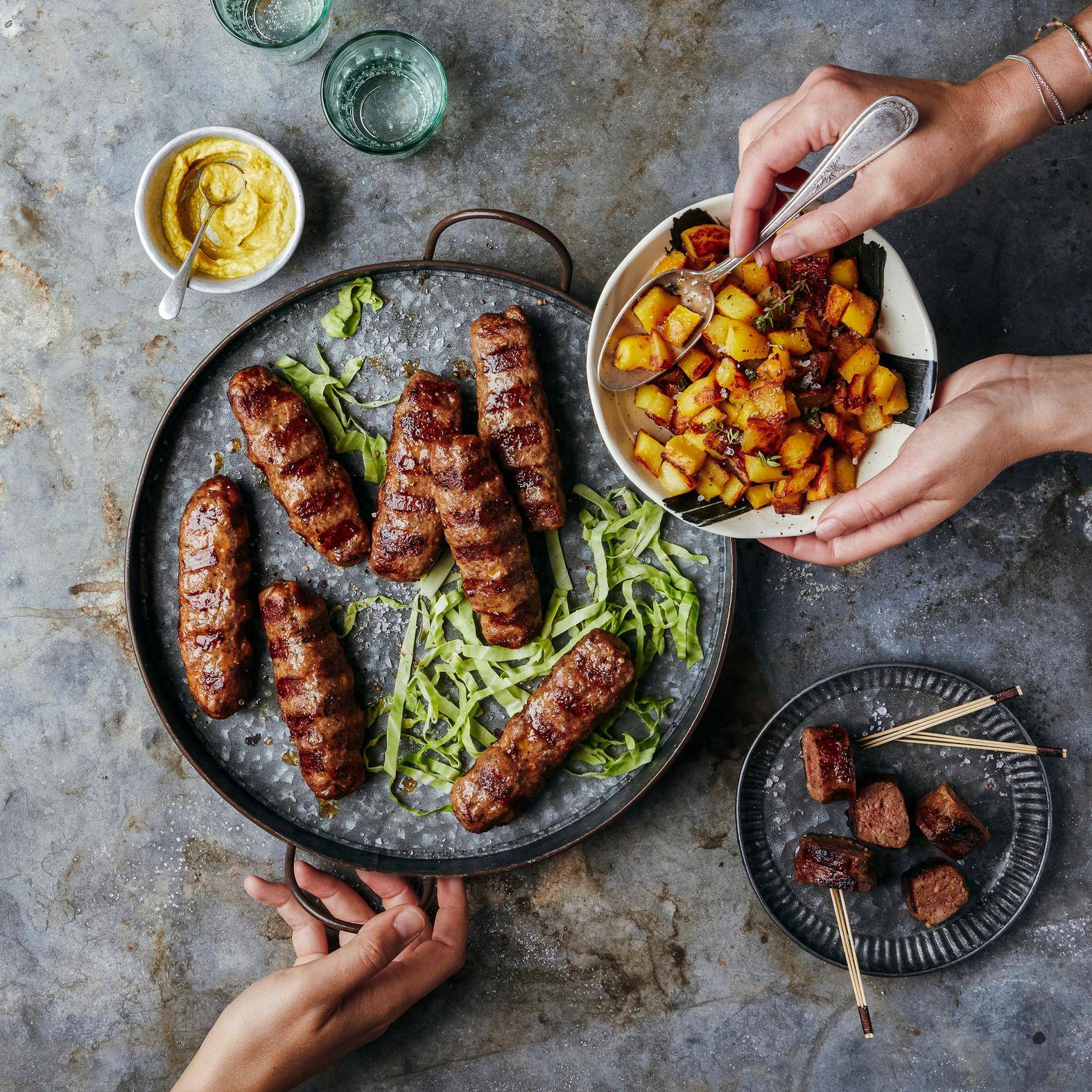 Mici de casa and fried potatoes - Ricette OptiGrill 2in1 | Moulinex