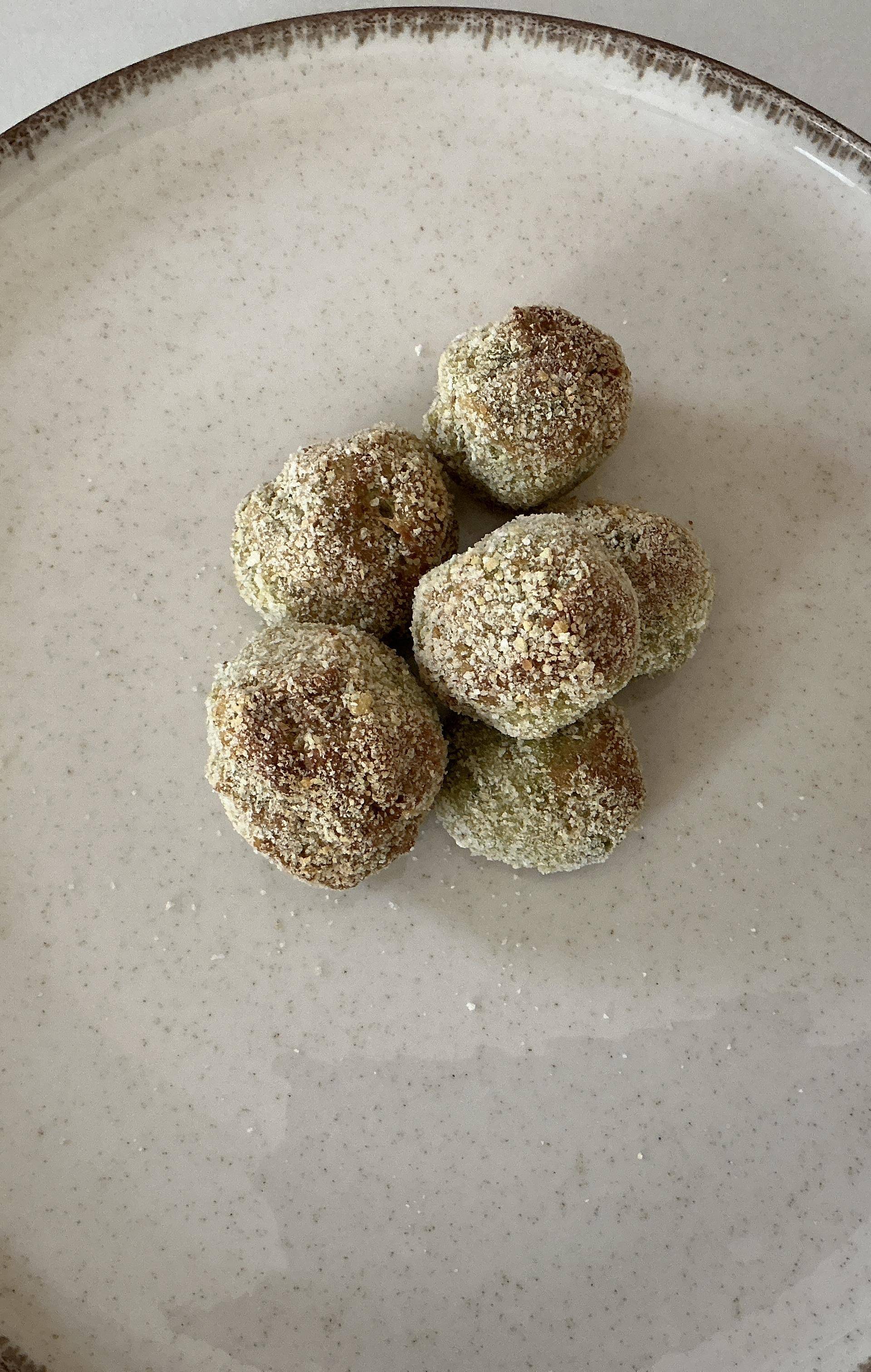 Polpette di fave e pecorino - Ricette Companion Connect XL | Moulinex