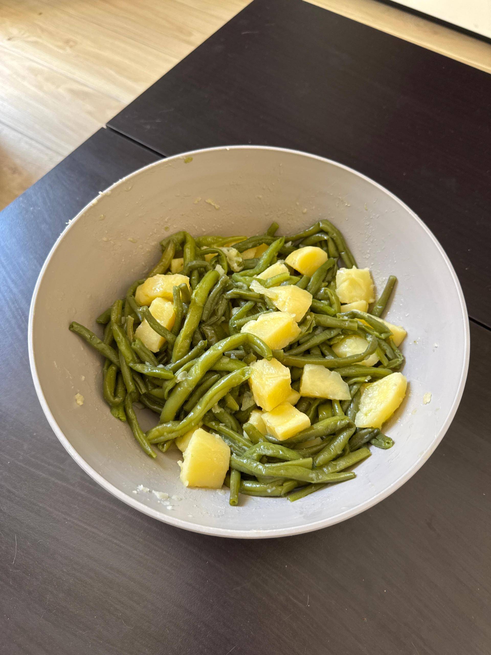 Insalata di Patate e Fagiolini preriscaldati (precedentemente congelati) - Ricette Companion Connect XL | Moulinex