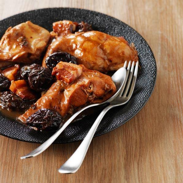 Coniglio con prugne secche - Ricette Companion | Moulinex