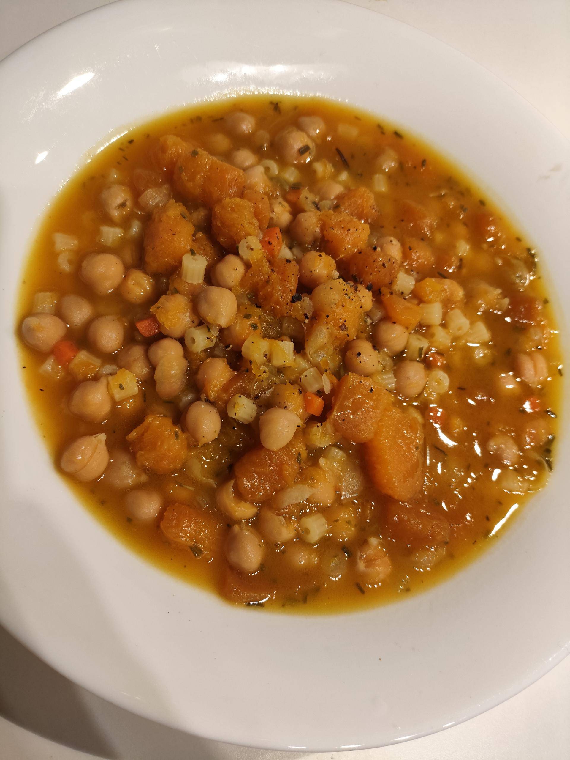 Zuppa di ceci, zucca e spinaci - Ricette Companion Connect XL | Moulinex
