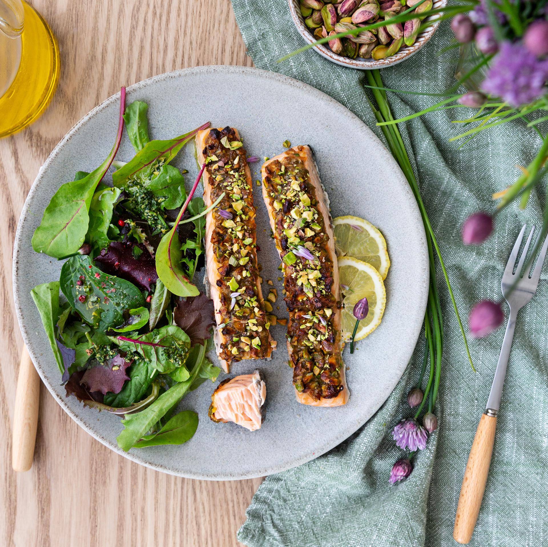 Salmone in crosta di pistacchio - Ricette EASY FRY GRILL & STEAM 3 in 1 | Moulinex