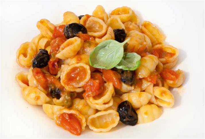 Conchiglie alla puttanesca - Ricette Companion | Moulinex