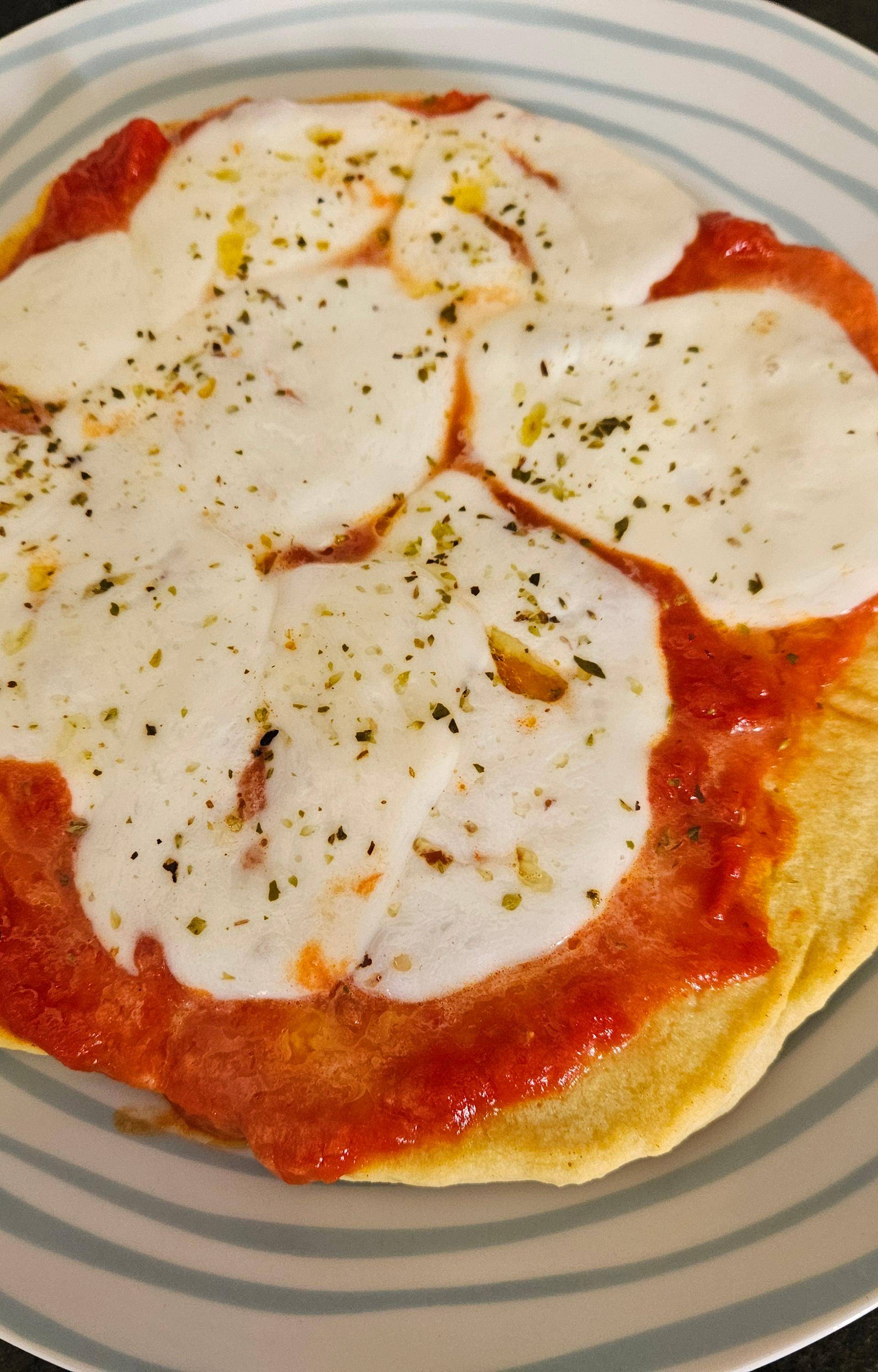 Pizza di farina di ceci - Ricette Cookeo | Moulinex