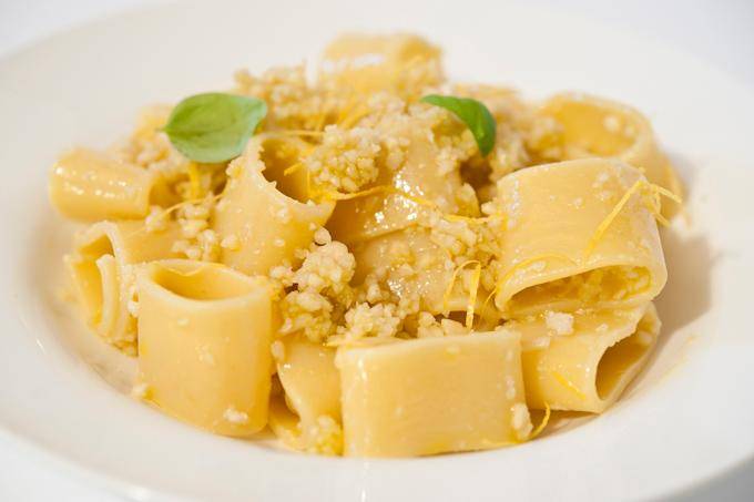 Paccheri al pesto di mandorle - Ricette Companion | Moulinex