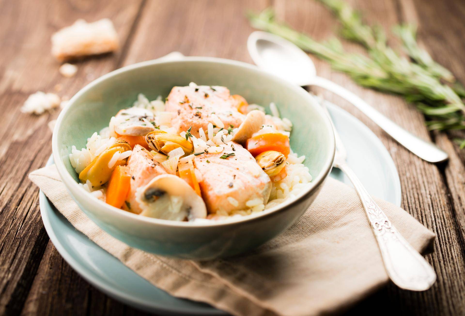 Blanquette di salmone al rosmarino - Ricette Cookeo | Moulinex