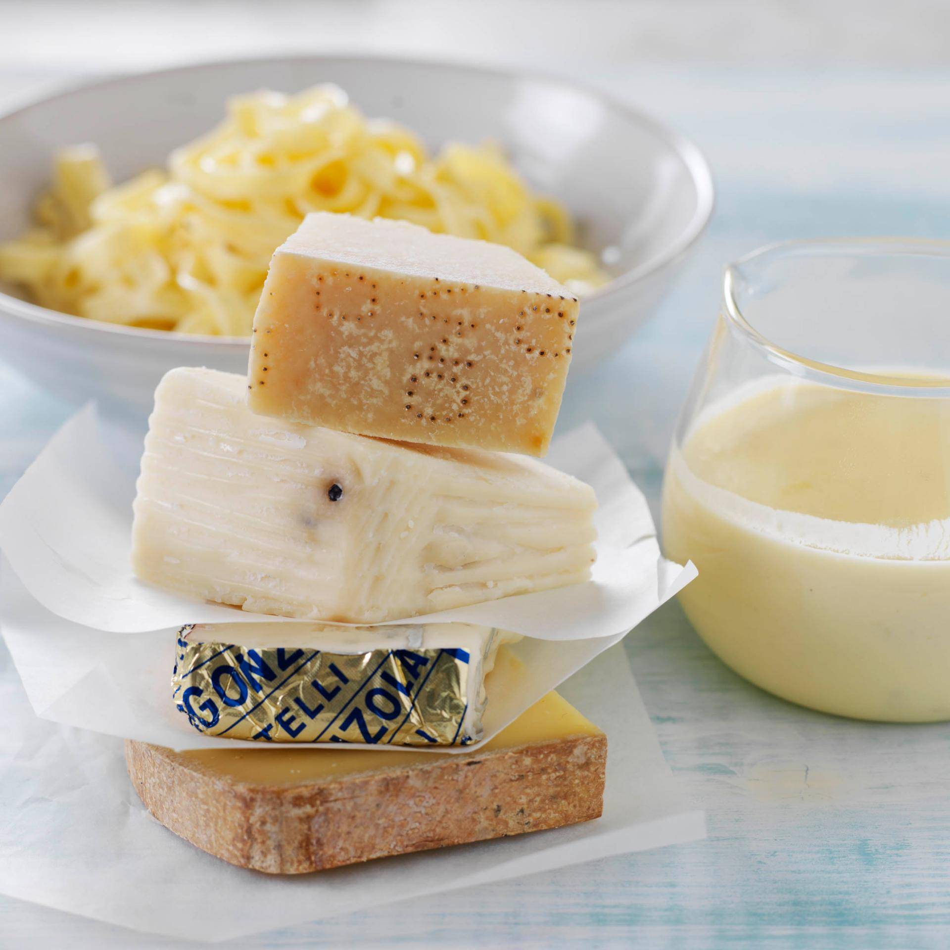 Salsa ai 4 formaggi - Ricette Companion | Moulinex