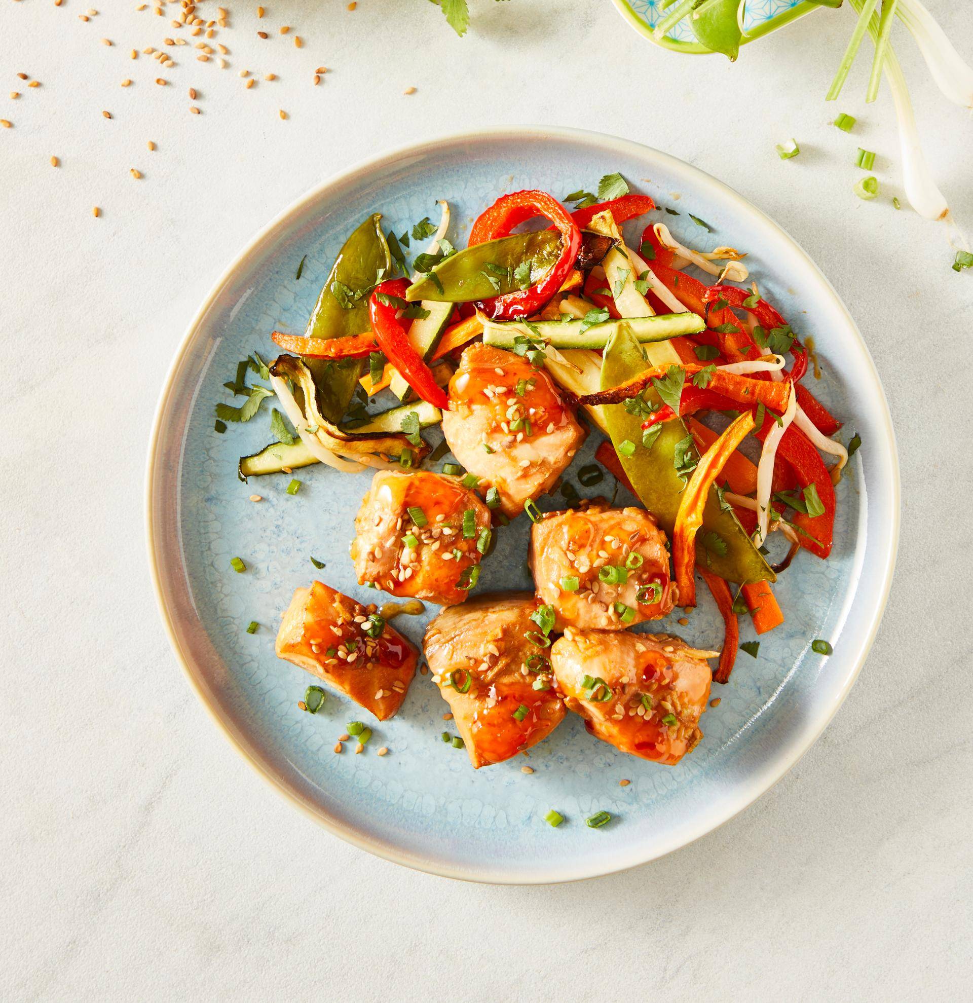 Filetti di salmone alla tailandese con verdure colorate - Ricette Dual EasyFry&Grill | Moulinex