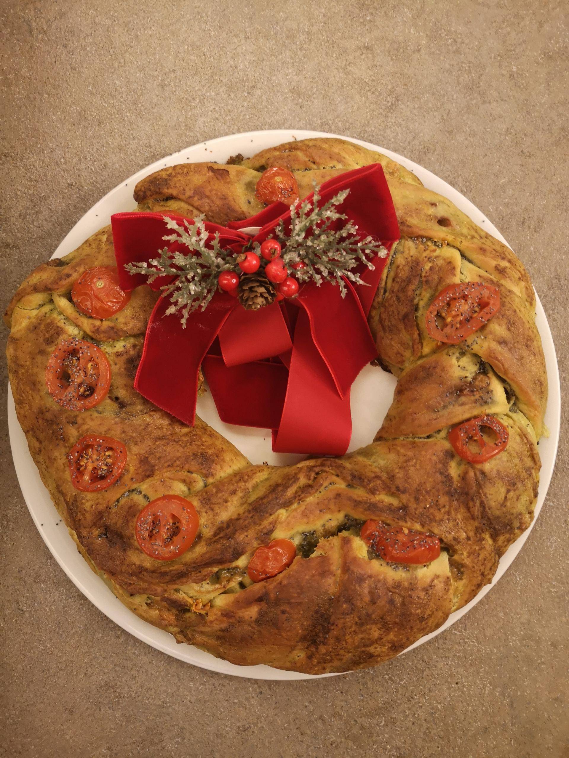 Treccia di pane Natalizia - Ricette Companion | Moulinex