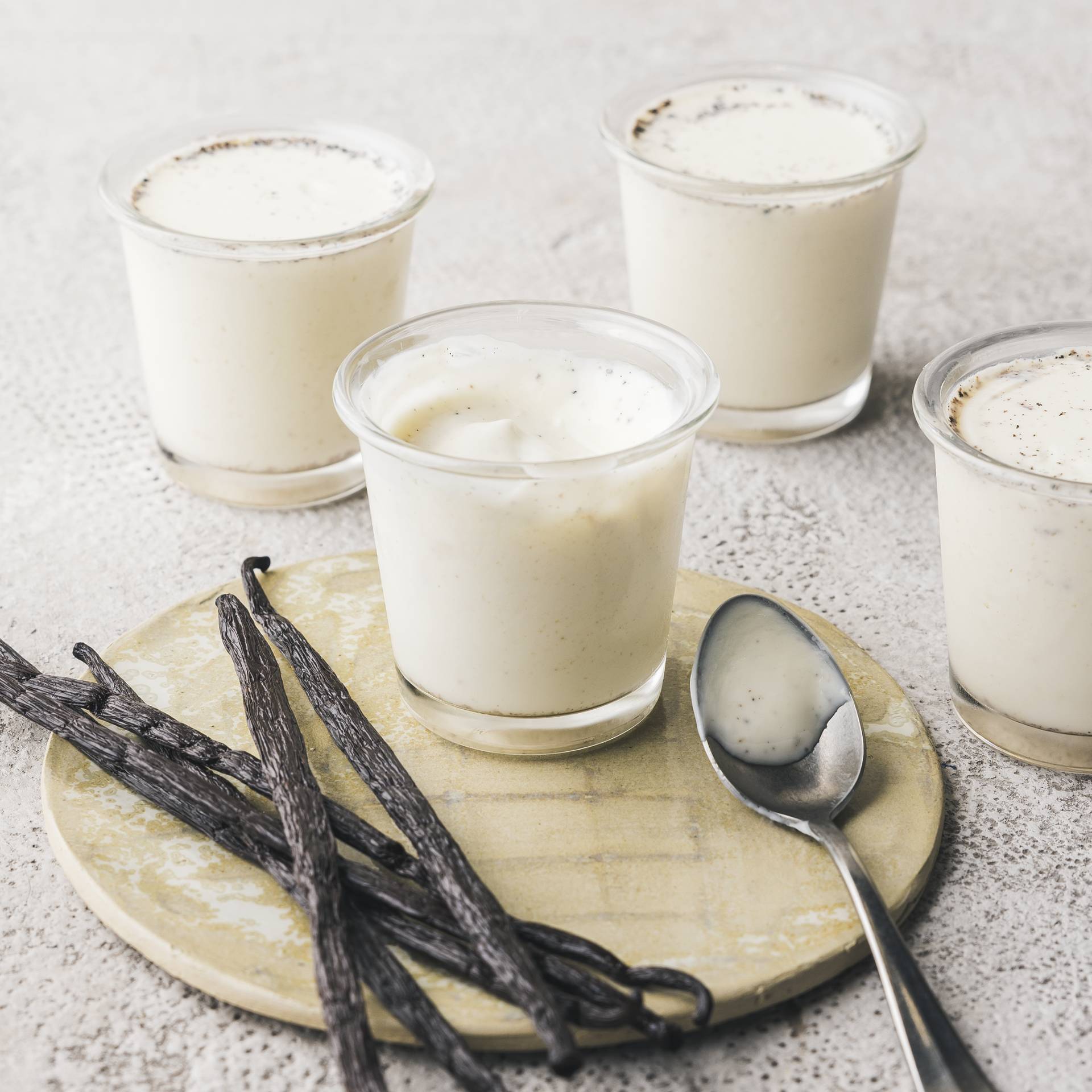 Yogurt alla vaniglia - Ricette Cookeo 9in1 | Moulinex
