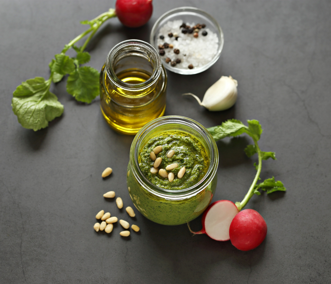 Pesto con foglie di ravanello - Ricette Kitchen Machines Touch/Touch + | Moulinex