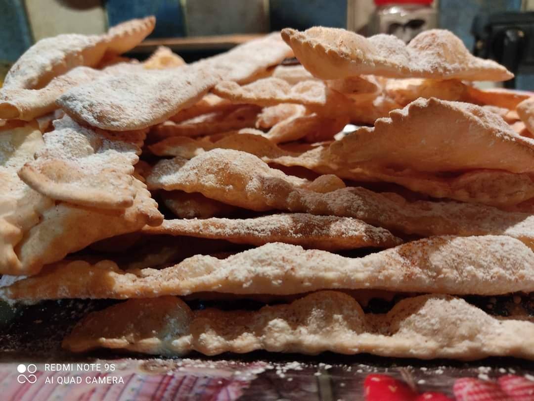 Chiacchere di carnevale - Ricette Companion Connect | Moulinex