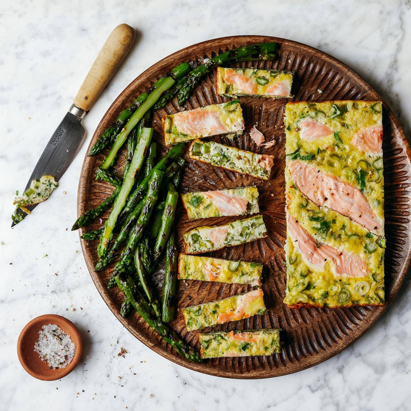Frittata di salmone e asparagi - Ricette OptiGrill 2in1 | Moulinex