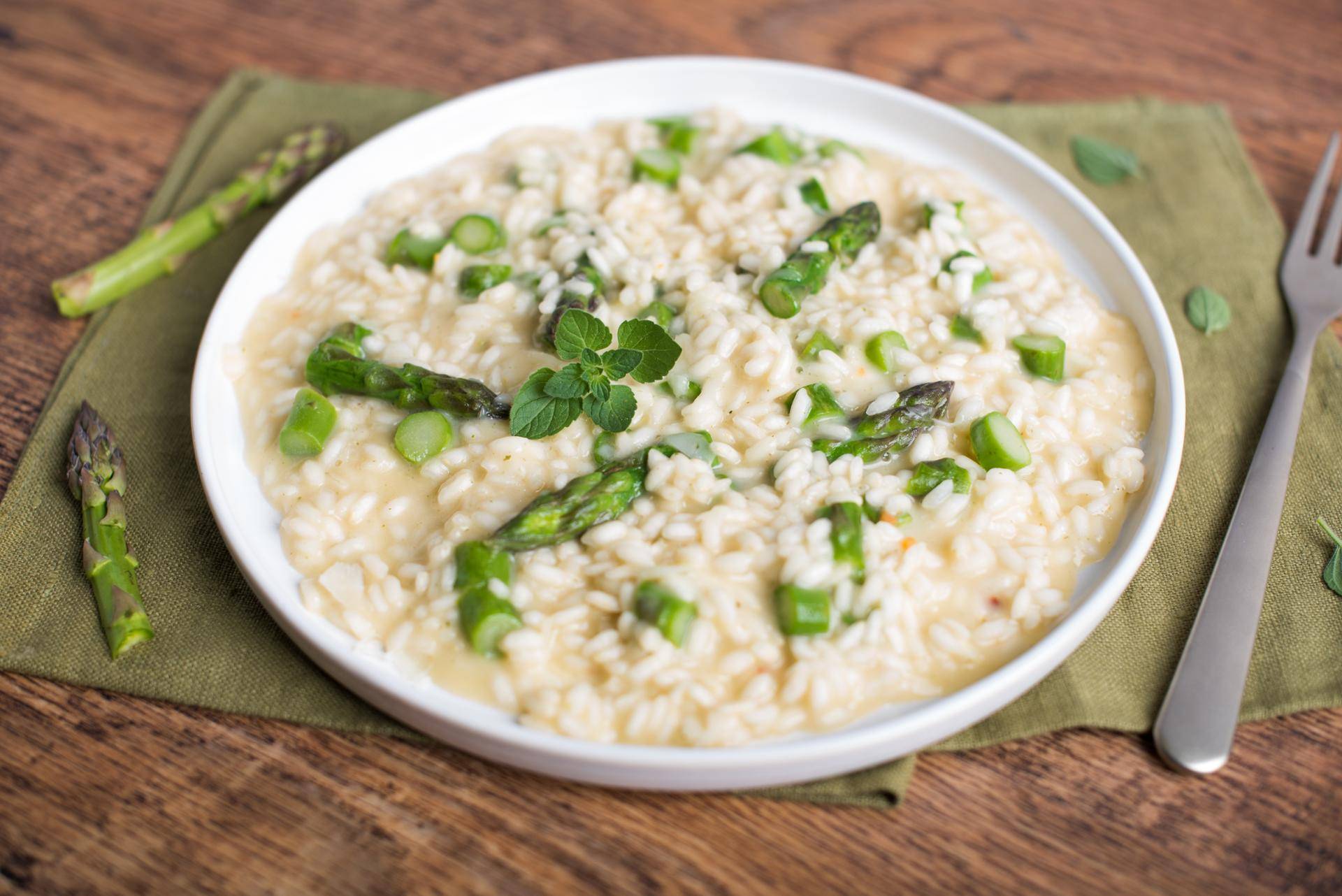 Risotto al cacio, pepe e asparagi - Ricette Cookeo | Moulinex