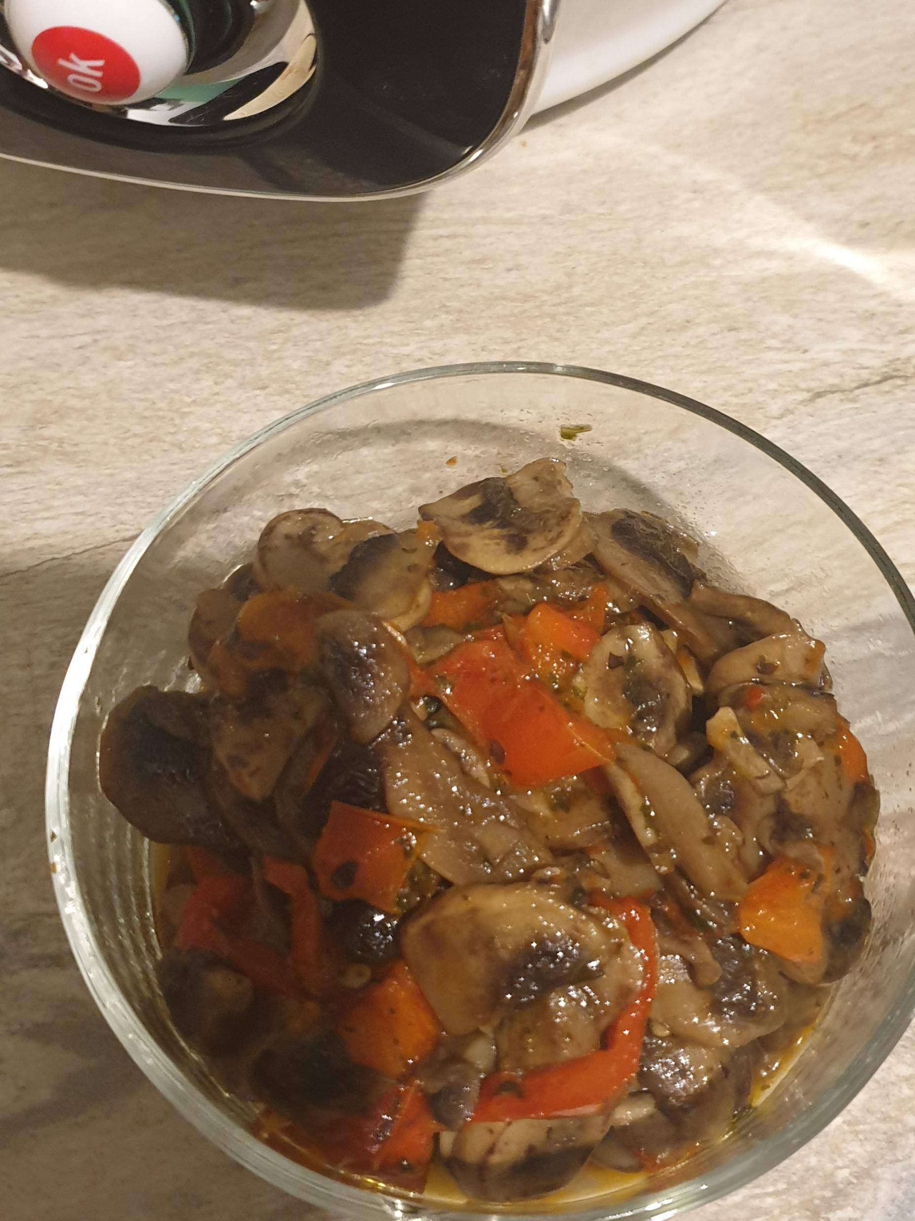 Funghi trifolati e peperoni - Ricette Cookeo | Moulinex