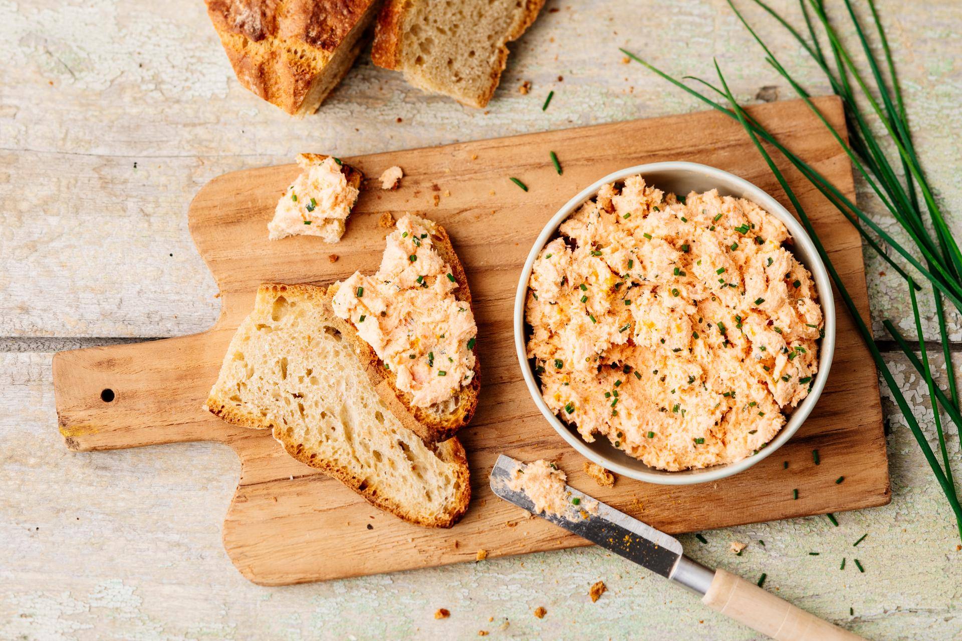 Rillette di salmone con formaggio fresco ed erbe - Ricette Companion | Moulinex