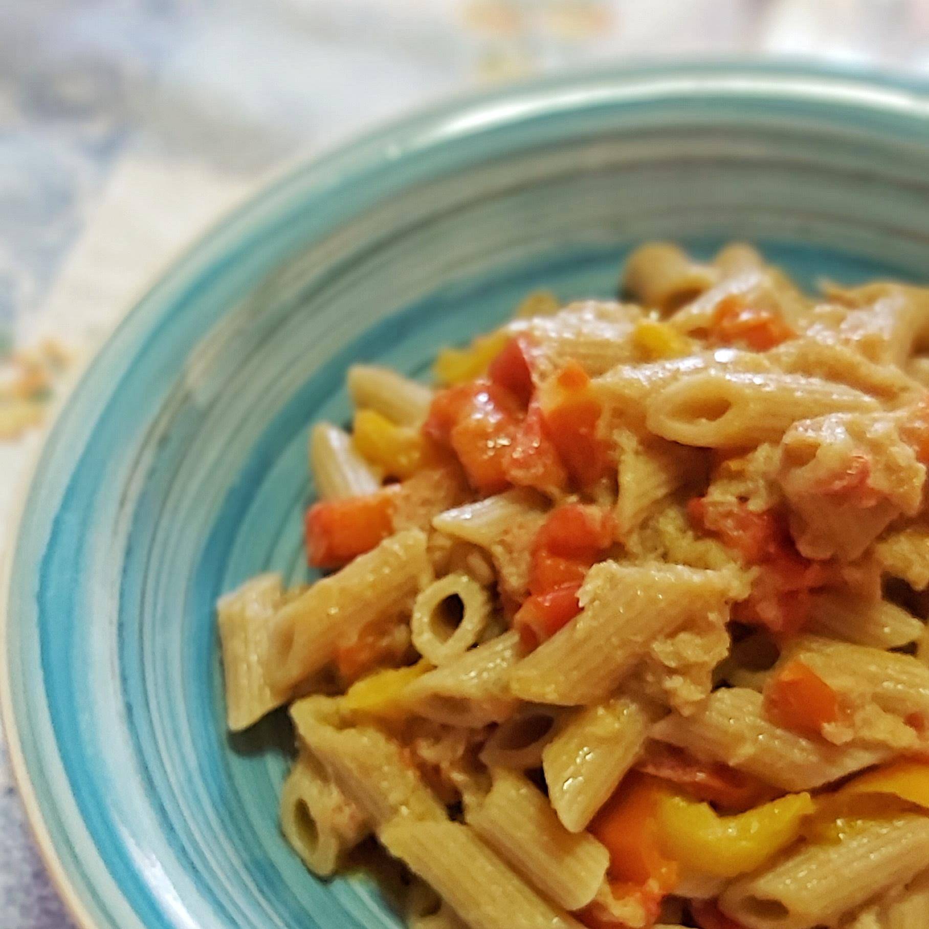 Mezze penne ai peperoni e tonno - Ricette Companion XL | Moulinex