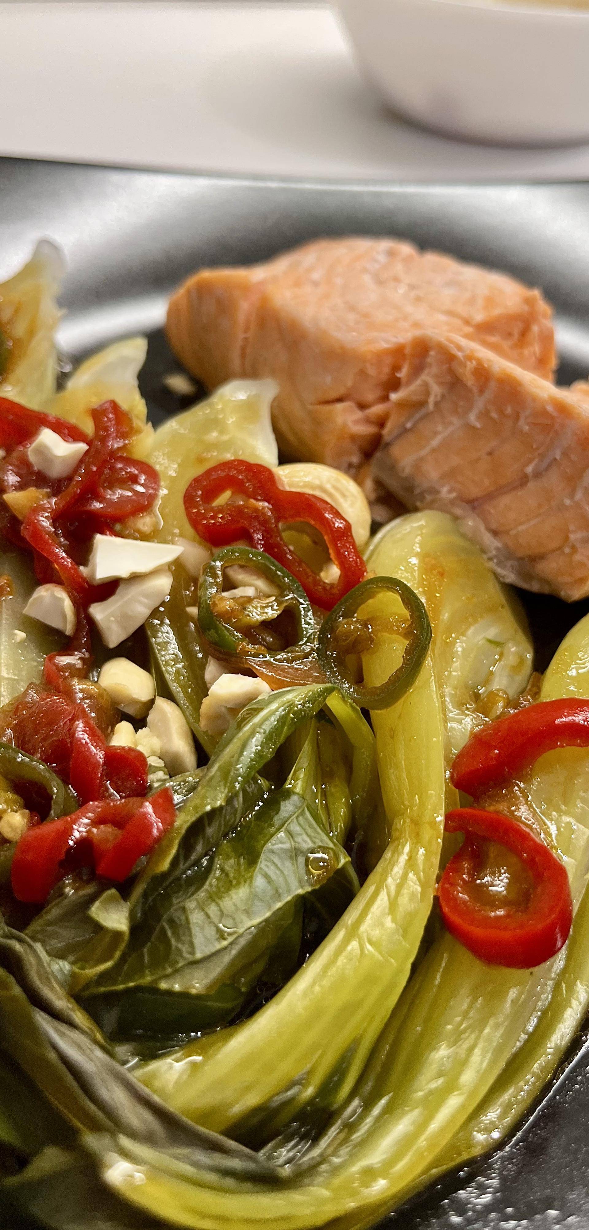 Pak choi piccante e salmone - Ricette Companion Connect XL | Moulinex