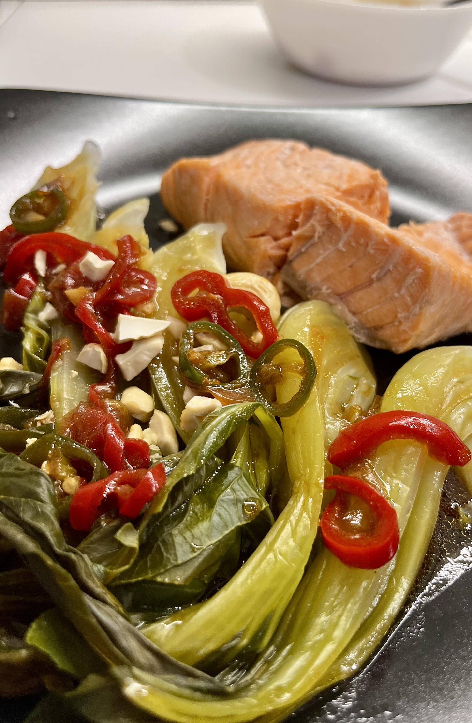 Pak choi piccante e salmone - Ricette Companion Connect XL | Moulinex