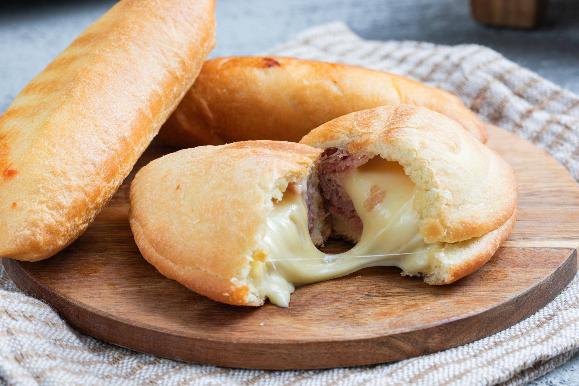 Calzoncini in friggitrice ad aria - Ricette EASY FRY GRILL & STEAM 3 in 1 | Moulinex