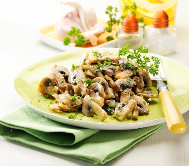 Funghi champignon trifolati - Ricette Companion Connect XL | Moulinex