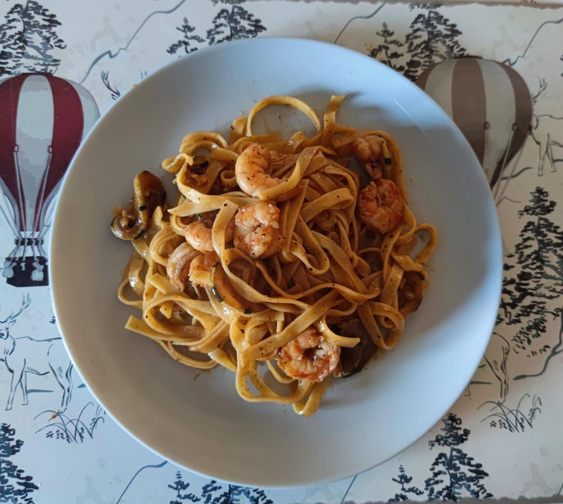 Tagliatelle con mazzancolle e zucchine - Ricette Cookeo V3 | Moulinex