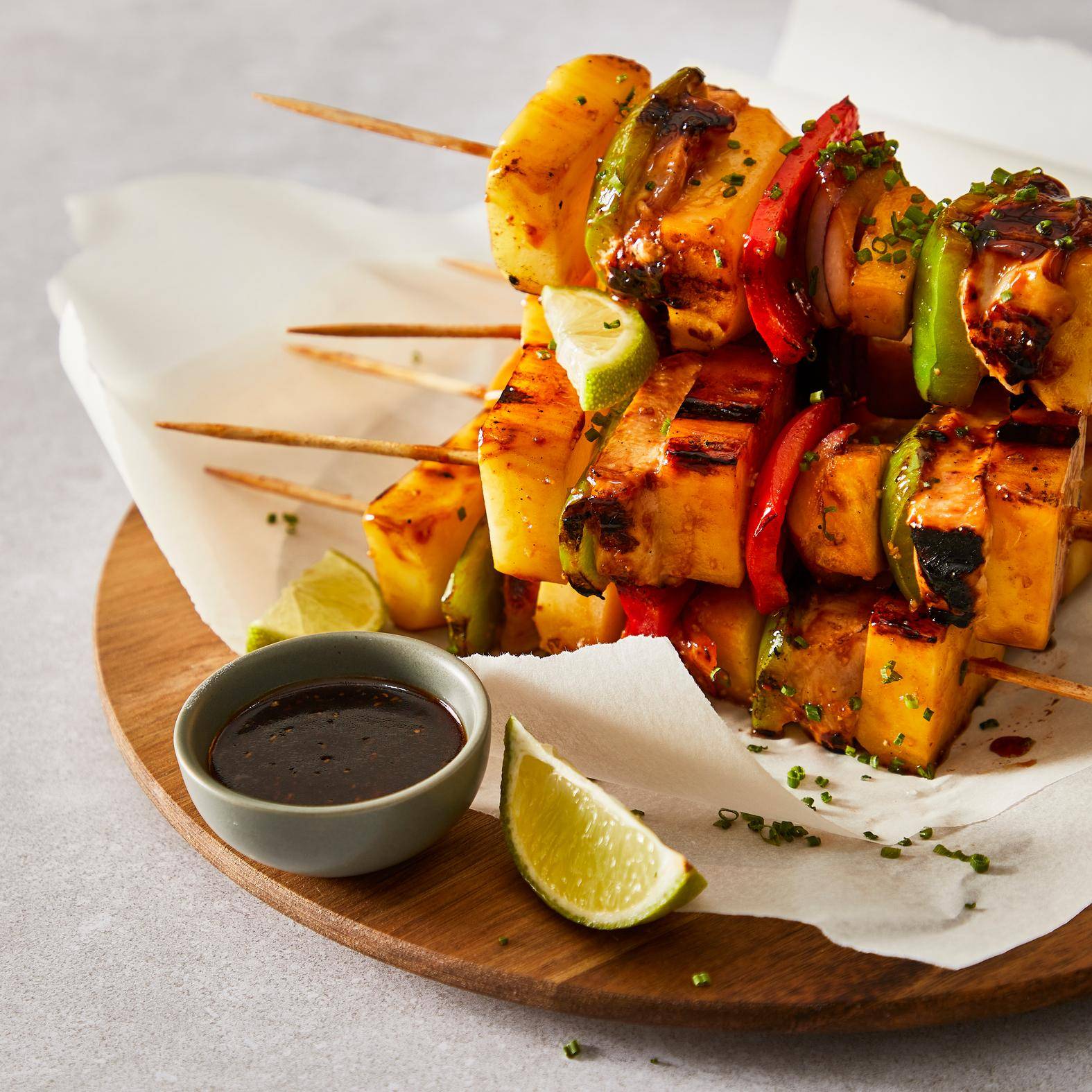 Spiedini di patate e pollo all’hawaiana - Ricette OptiGrill 2in1 | Moulinex