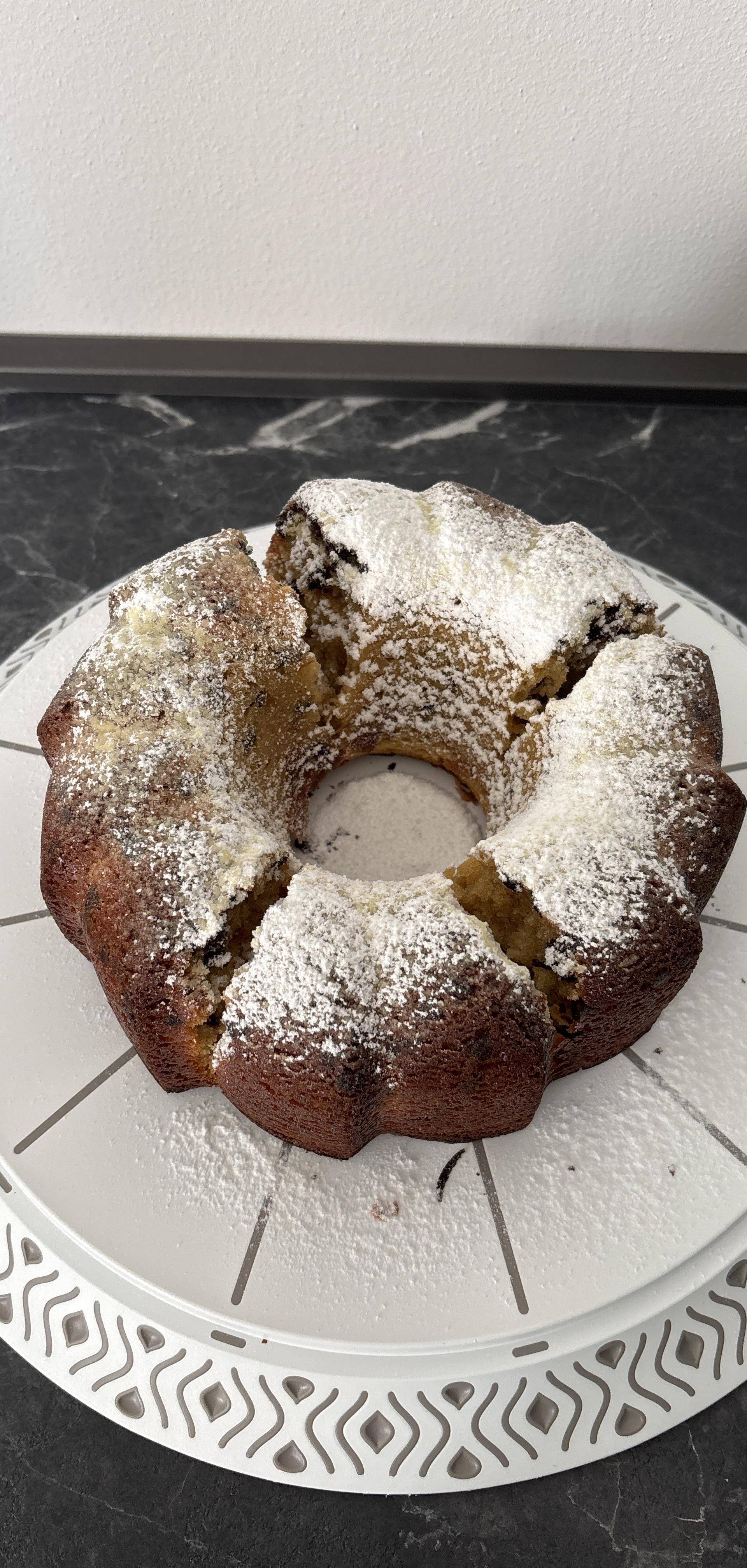 Ciambella allo joghurt con gocce di cioccolato - Ricette Companion Connect XL | Moulinex