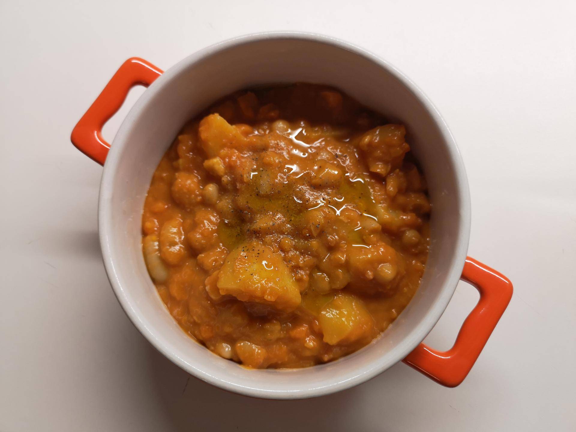Zuppa patate e fagioli - Ricette Companion | Moulinex
