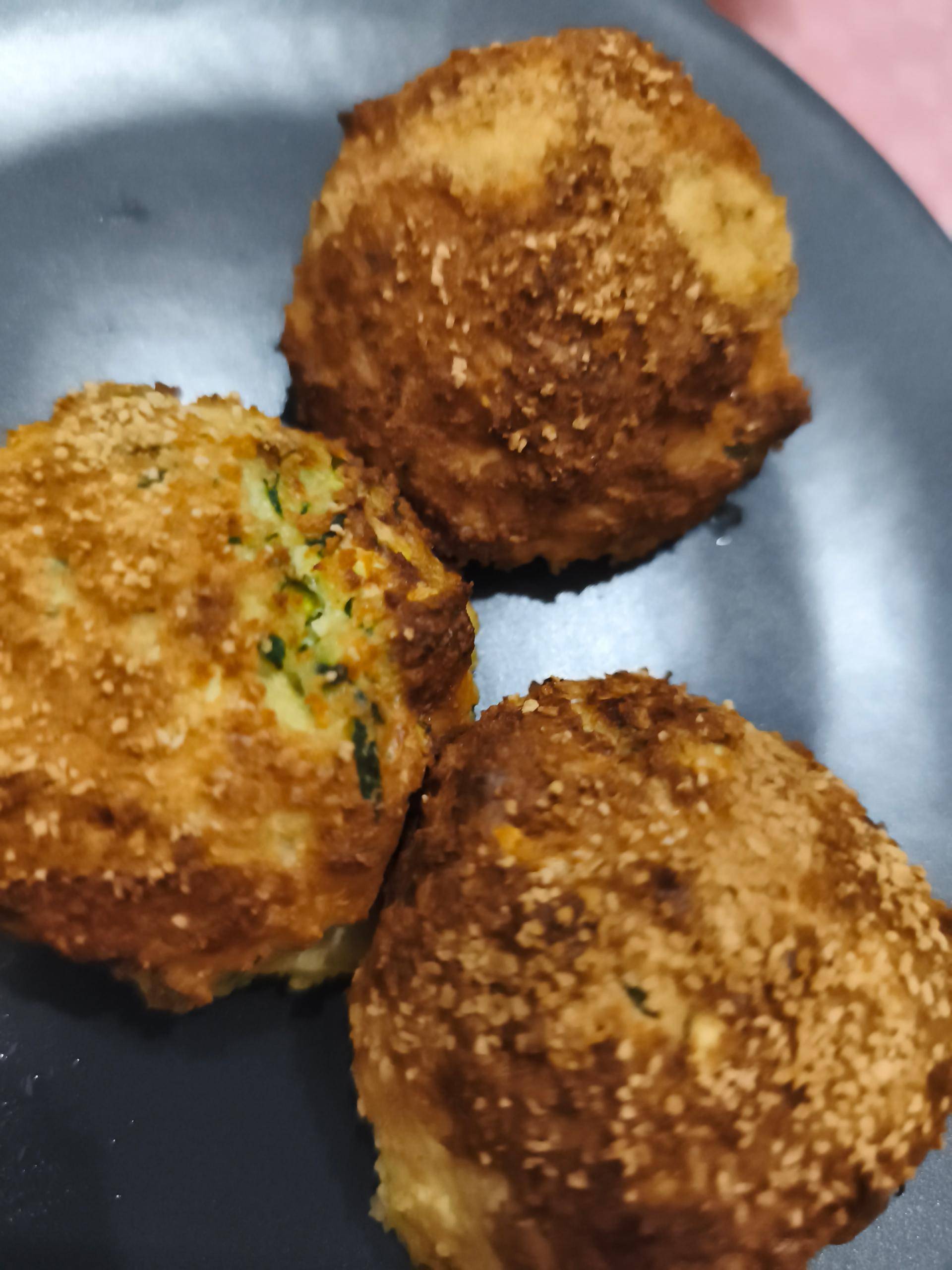Polpette di zucchine e ricotta - Ricette EASY FRY & GRILL 2 in 1 XXL | Moulinex