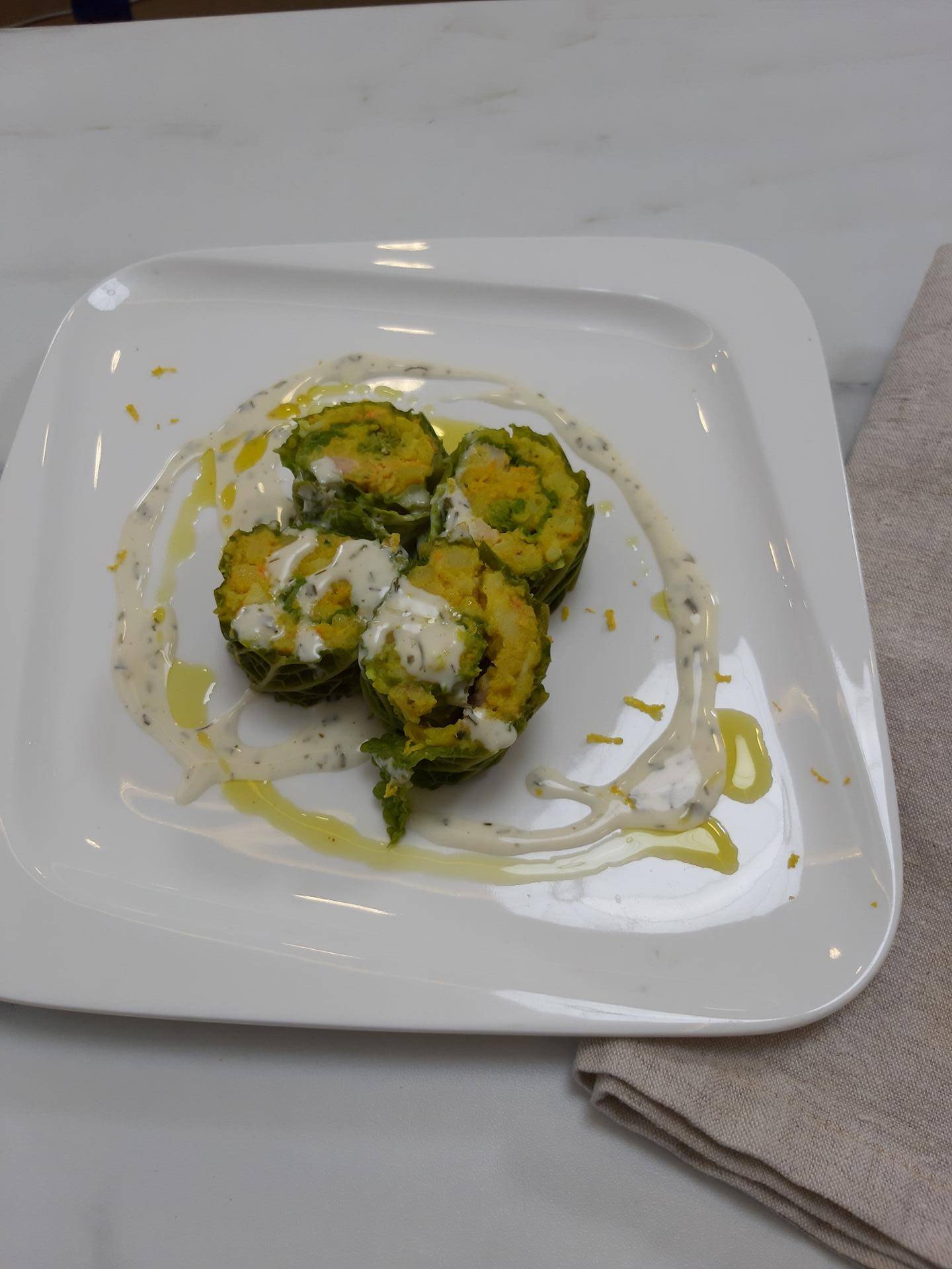 Sushi di salmone con patate alla curcuma e zest di limone - Ricette Companion | Moulinex