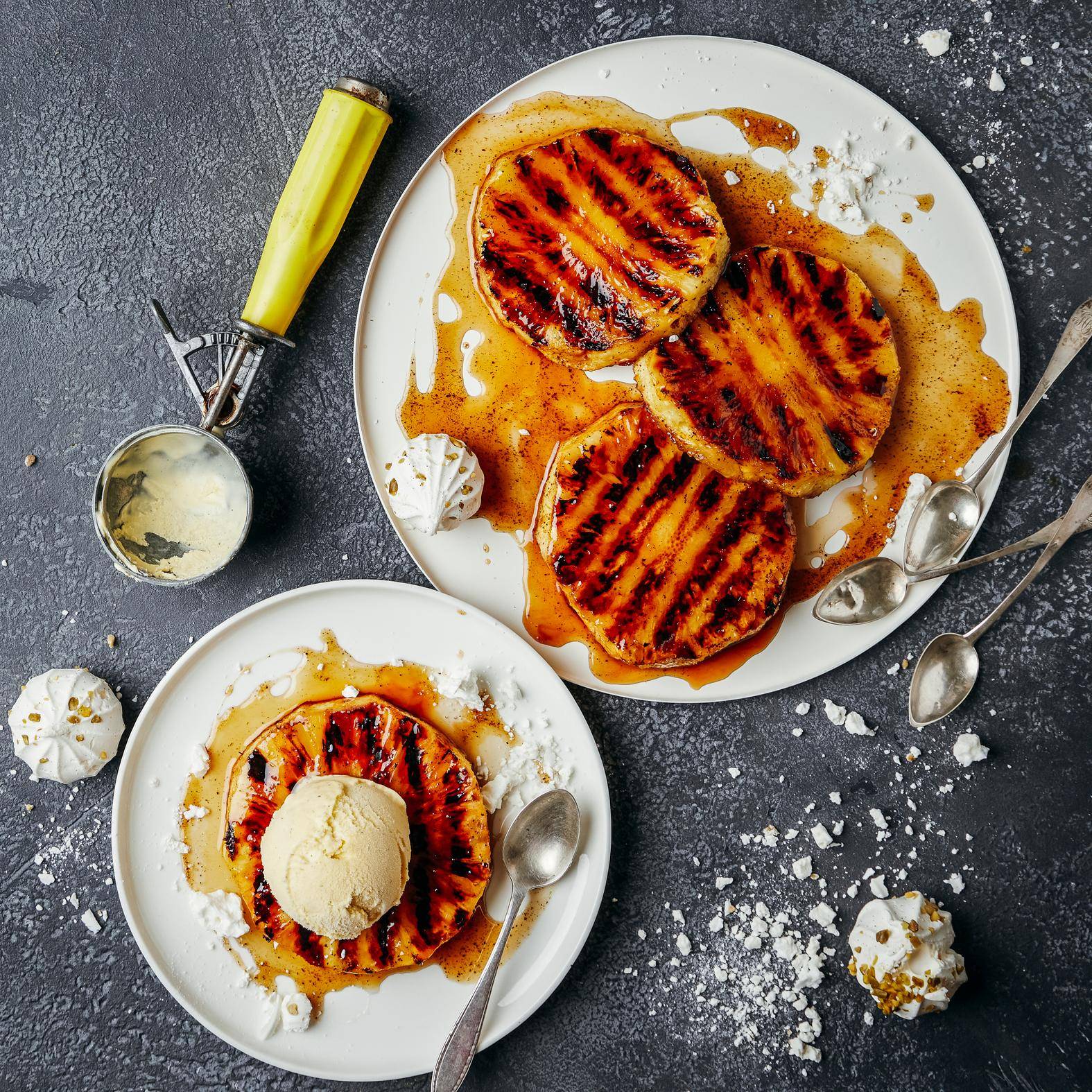 Ananas alla griglia con glassa di rum e zucchero di canna - Ricette OptiGrill 2in1 XL | Moulinex
