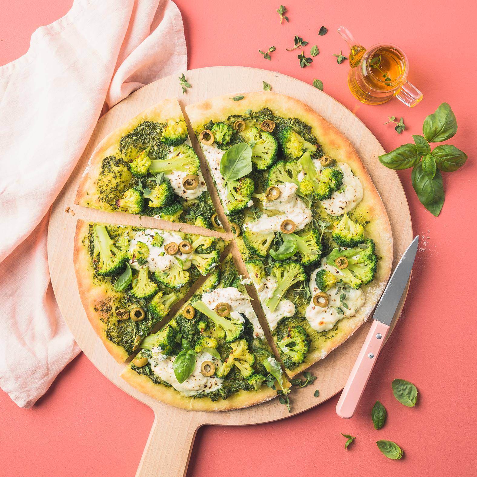 Pizza con ricotta e rucola - Ricette Companion | Moulinex