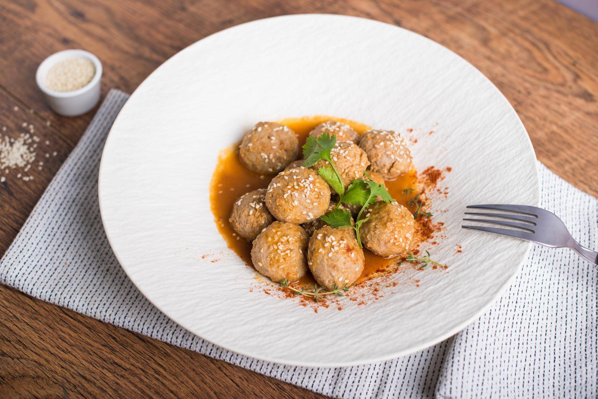 Polpettine in umido al timo e coriandolo - Ricette Companion | Moulinex