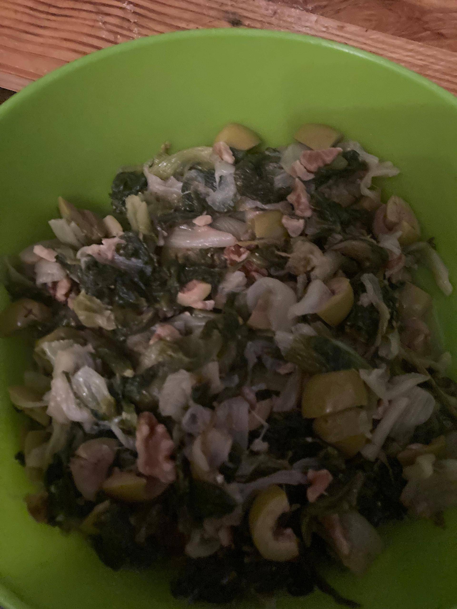 Scarola con noci e olive - Ricette Cookeo V3 | Moulinex