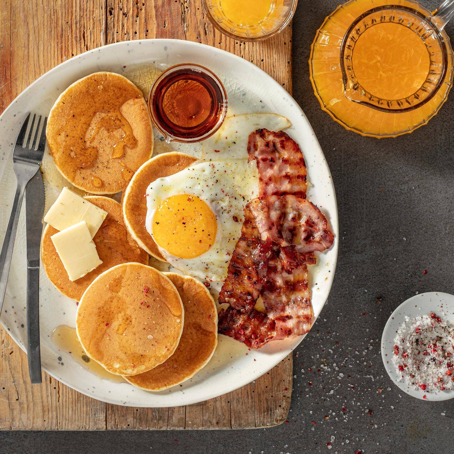 Pancakes with eggs and bacon - Ricette OptiGrill 2in1 XL | Moulinex