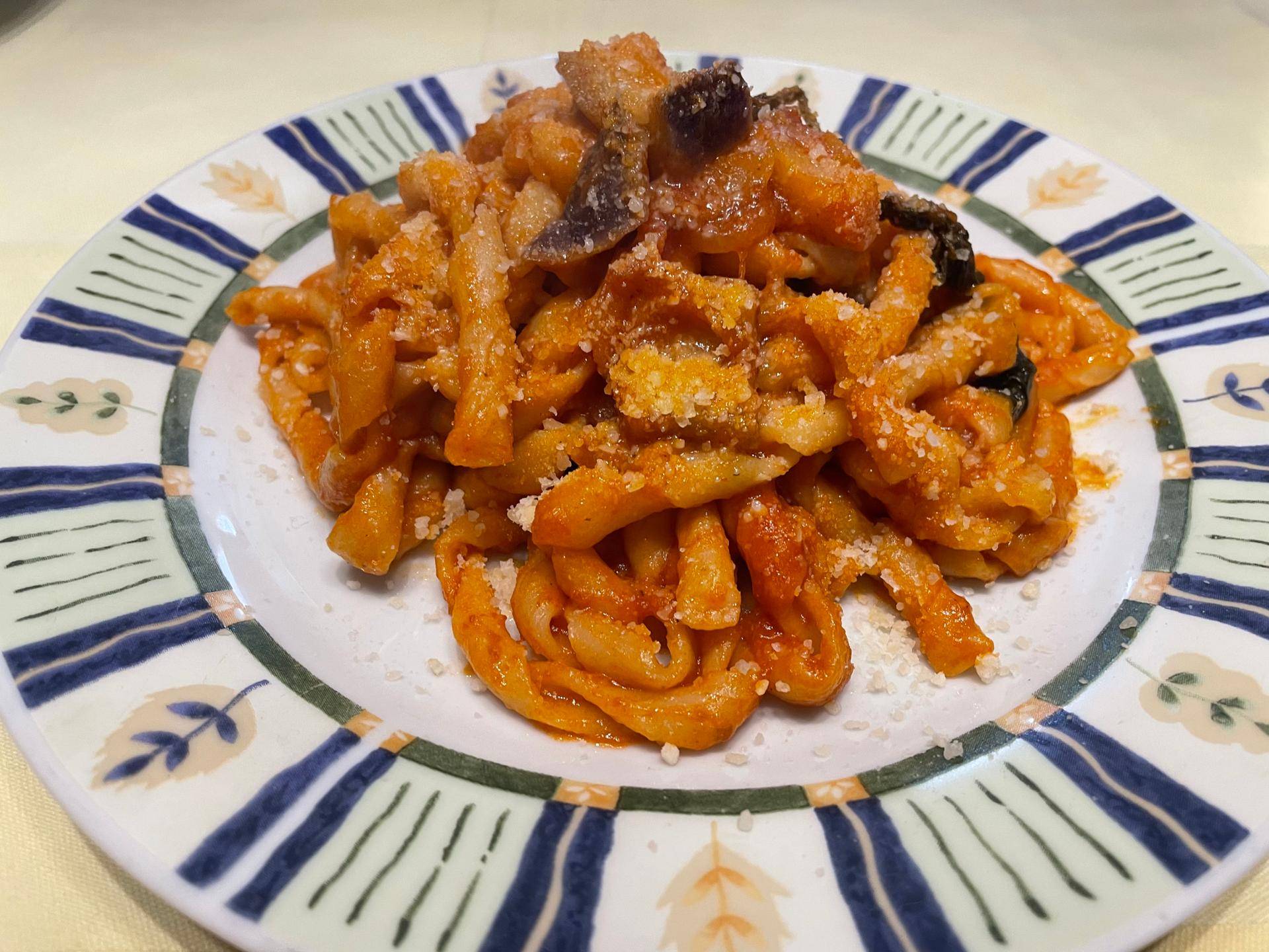 Busiate con salsa e melanzane - Ricette Cookeo | Moulinex