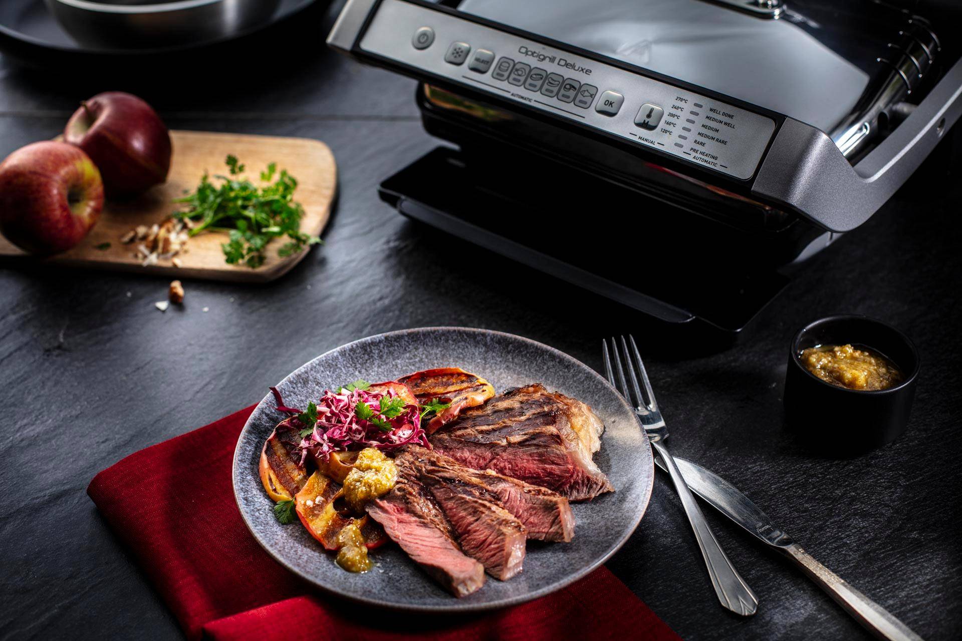 Rump Steak with Grilled Apple and Nut Pesto - Ricette OptiGrill + | Moulinex