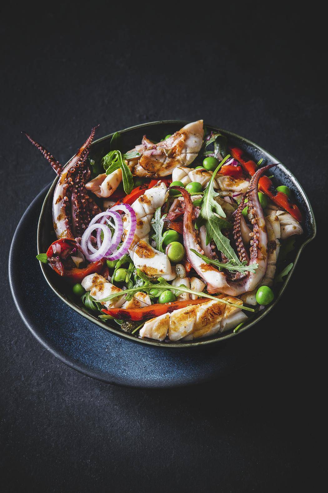 Insalata di calamari grigliati, limone e capperi - Ricette undefined | Moulinex