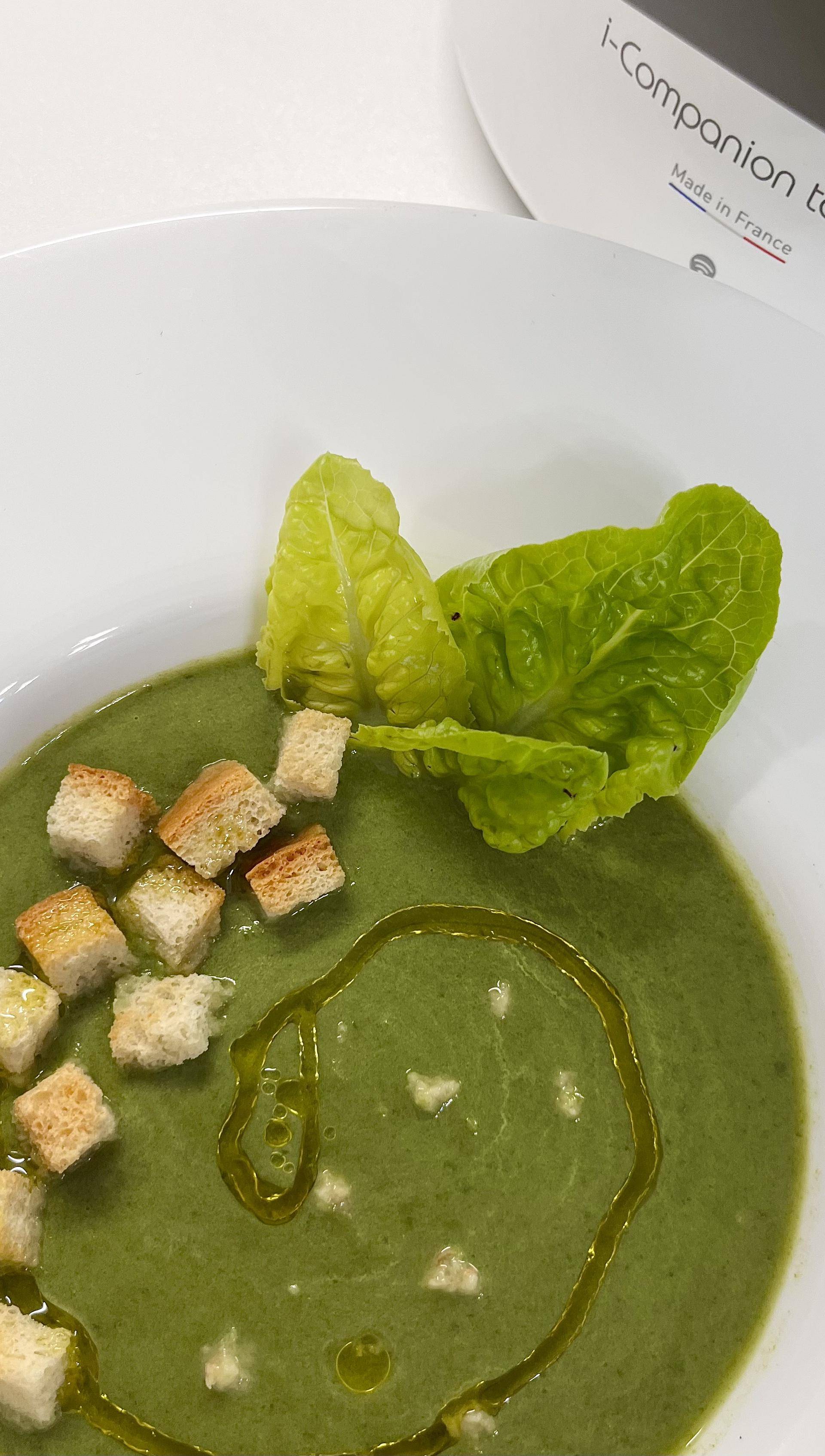 Vellutata zucca, patate e porro - Ricette Companion | Moulinex