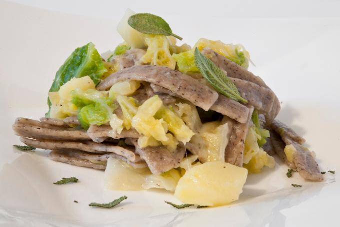 Pizzoccheri alla valtellinese - Ricette Companion | Moulinex