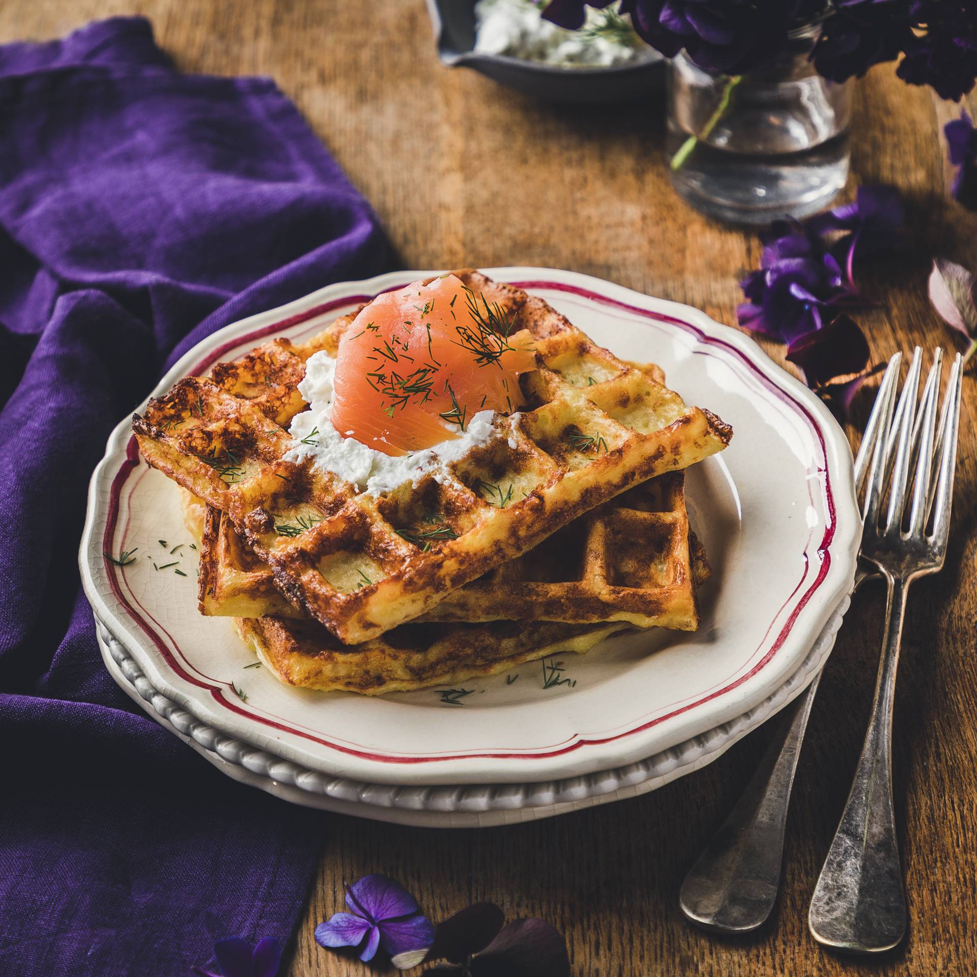Waffle salati al formaggio e patate - Ricette Companion | Moulinex