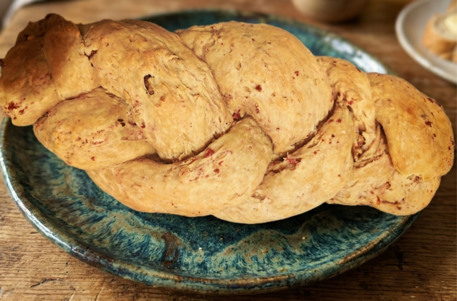 Treccia morbida ricotta e salame - Ricette Companion Connect XL | Moulinex