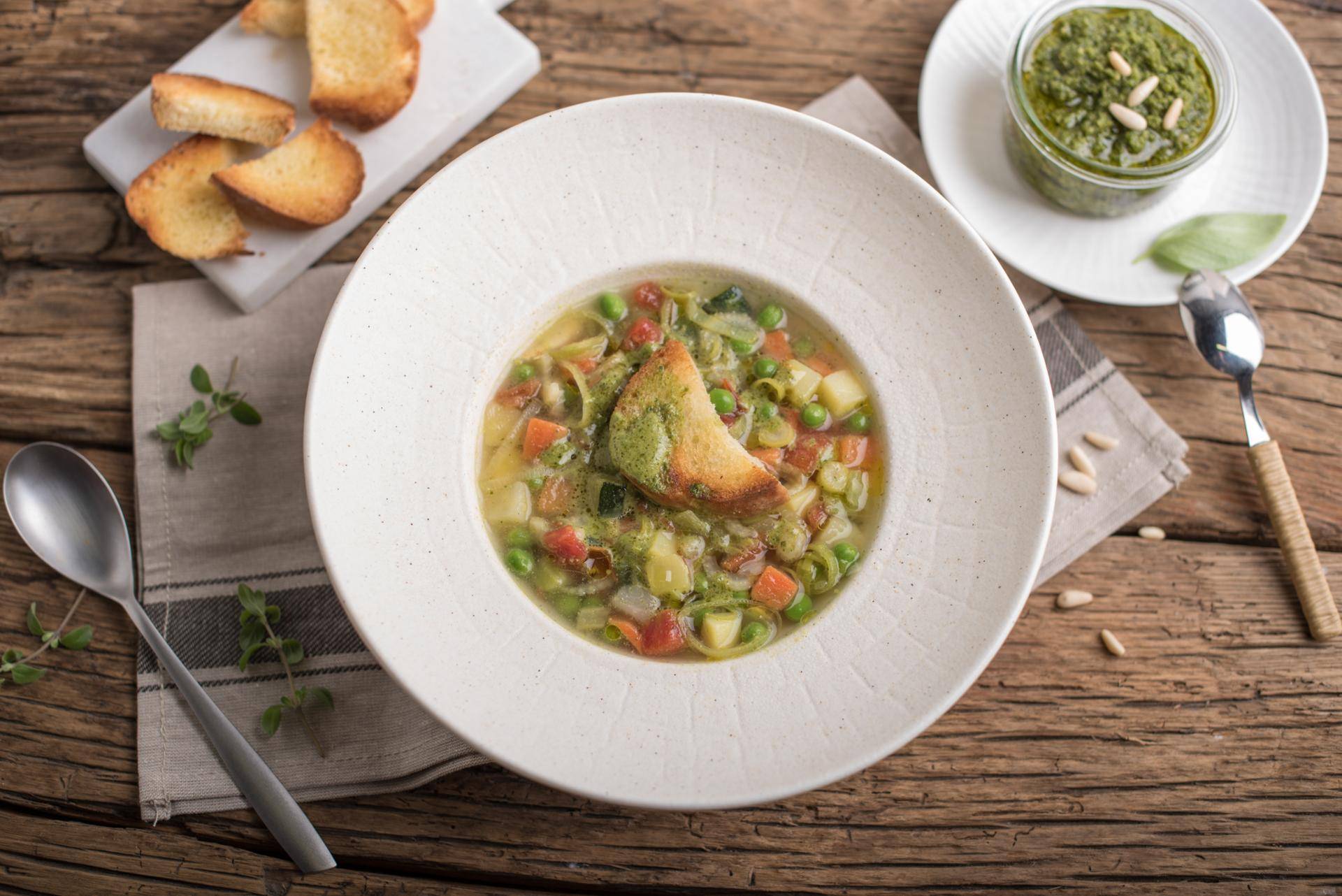 Minestrone freddo al pesto - Ricette Cookeo | Moulinex