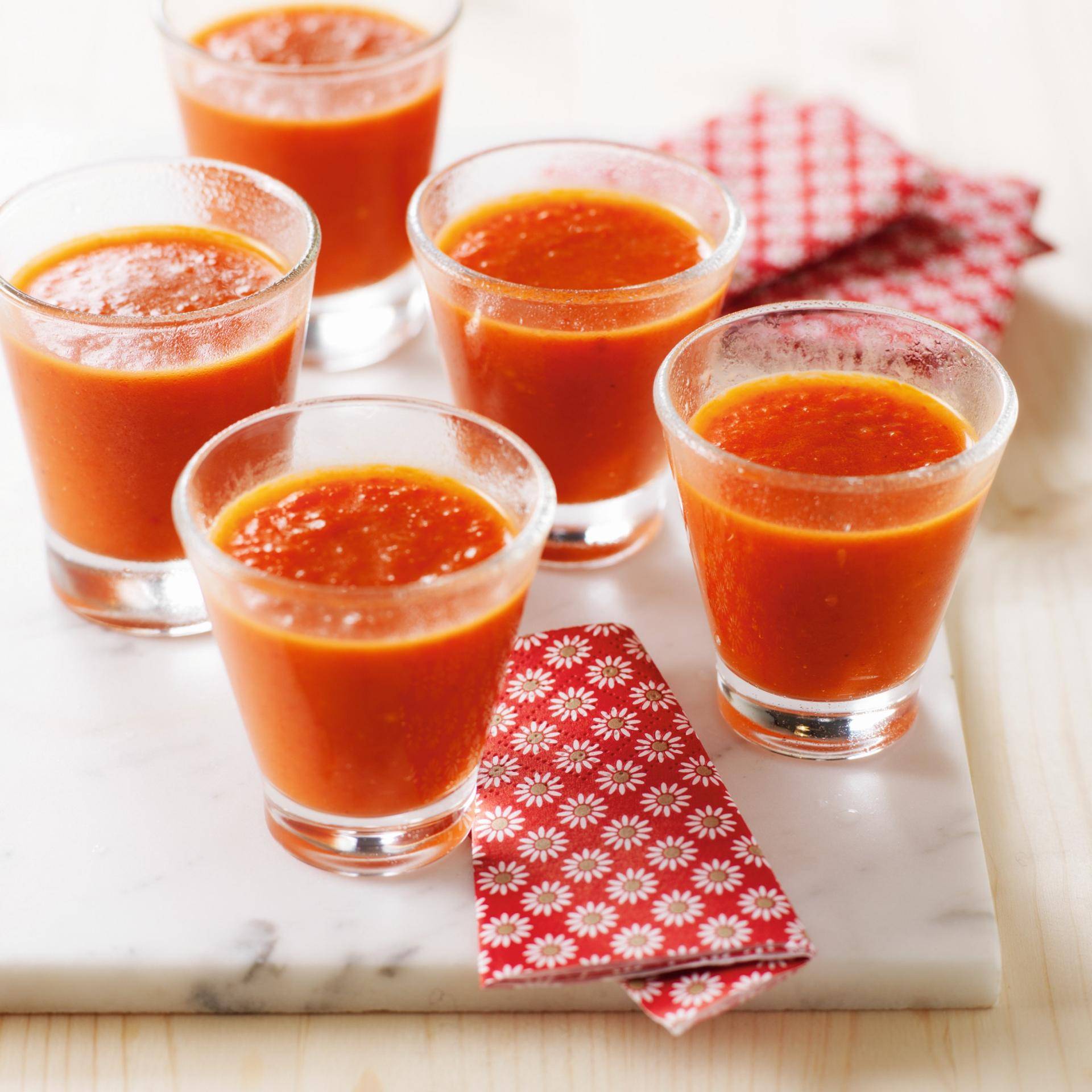 Zuppa fredda di pomodori e peperoni piquillo - Ricette Companion | Moulinex