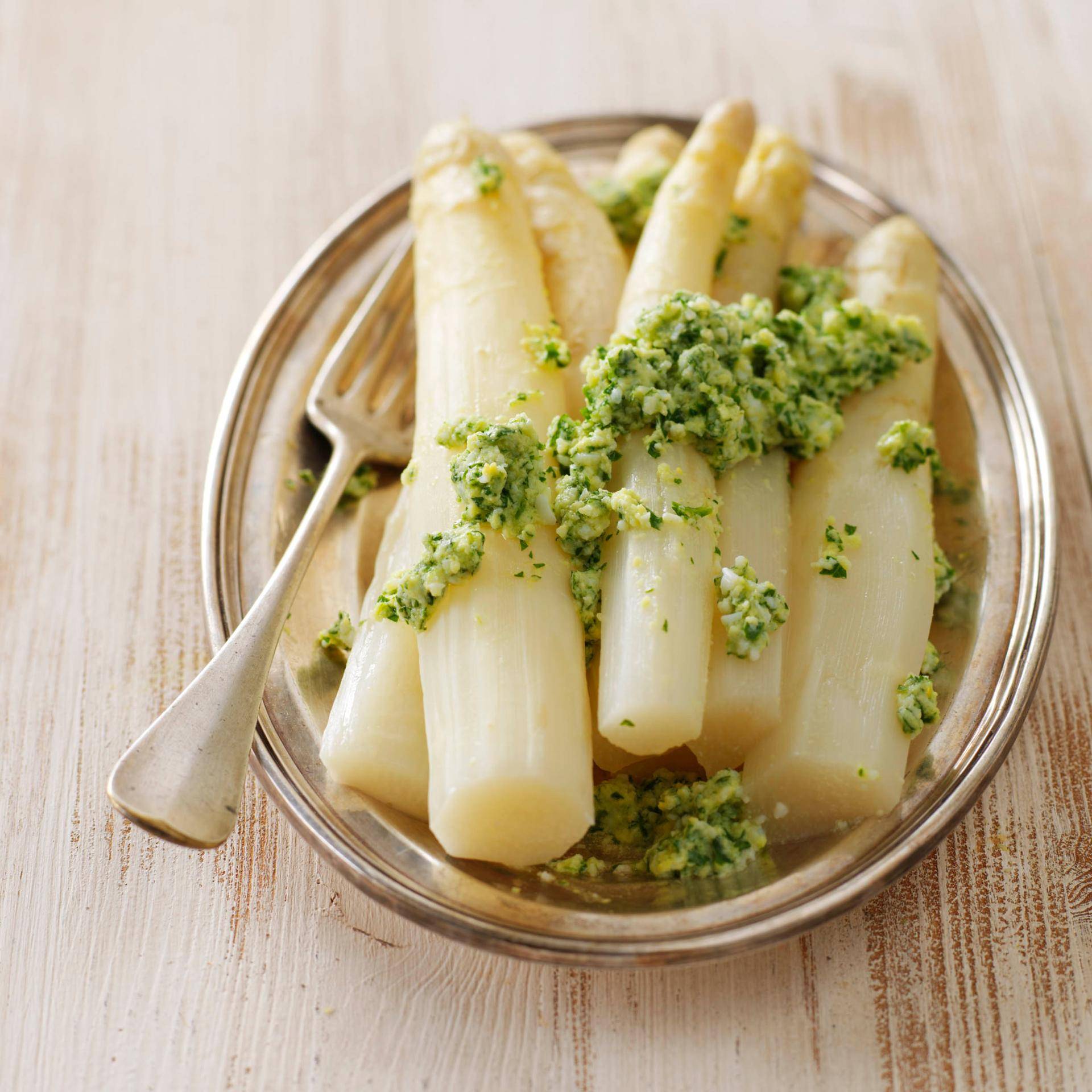 Asparagi alla fiamminga - Ricette Companion | Moulinex