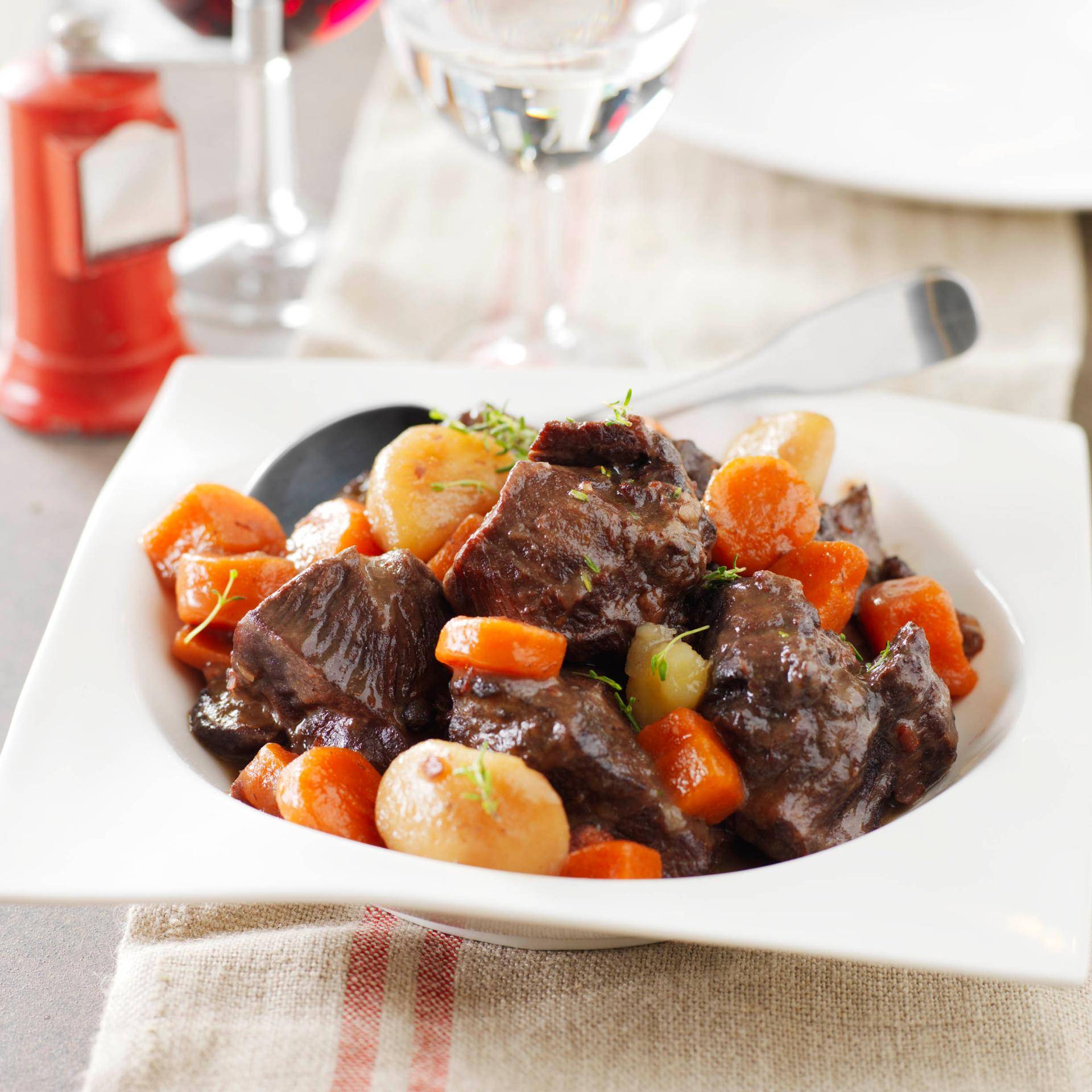 Guancia di manzo al vino rosso e verdure invernali - Ricette Companion | Moulinex