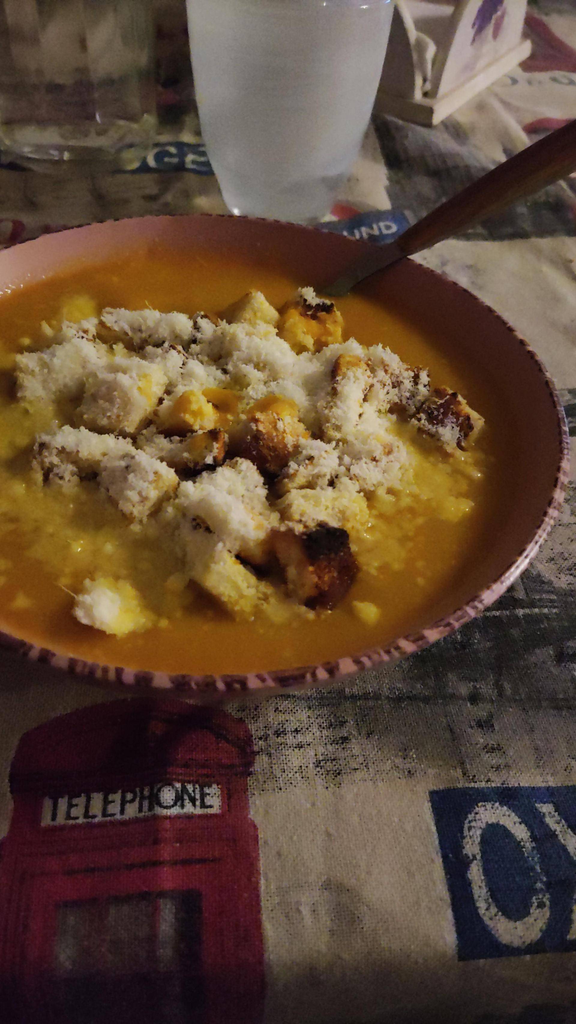 Vellutata sedano e carote - Ricette Companion Connect | Moulinex