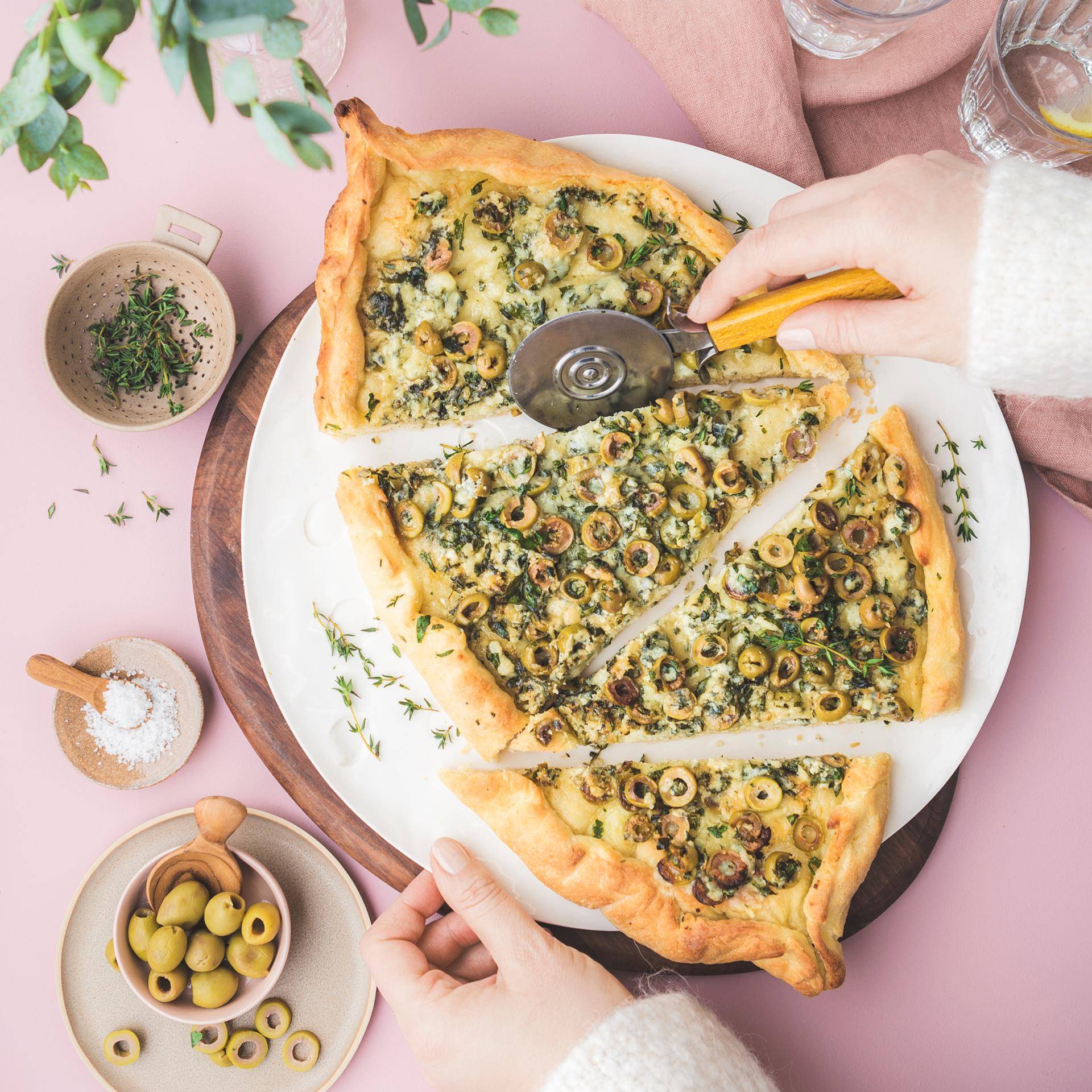 Pide aux olives vertes et roquefort - Ricette Companion | Moulinex